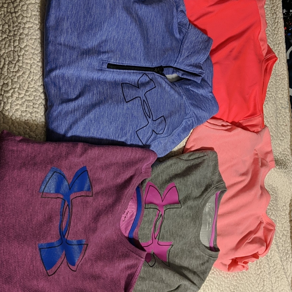 Girls Under Armour long sleeve shirts